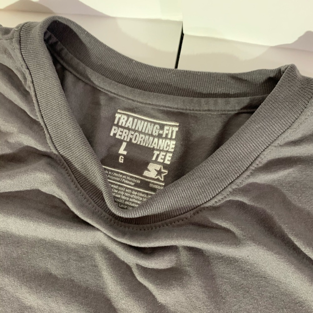 Men’s large workout performance tee shirt